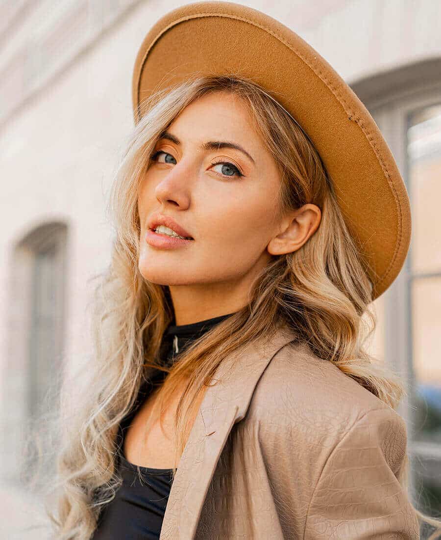 Young woman in a hat